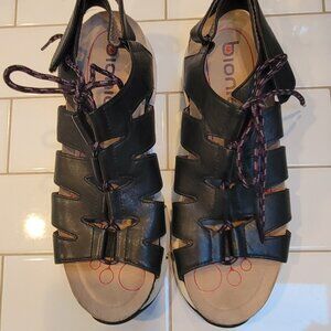 H2-15 Bionica Sandal Shoes